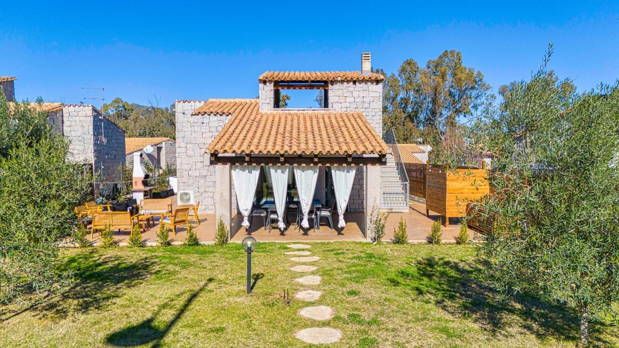 Villa Del Moro, Free Wifi, 300Mt From Sinzias' Beach Costa Rei Buitenkant foto